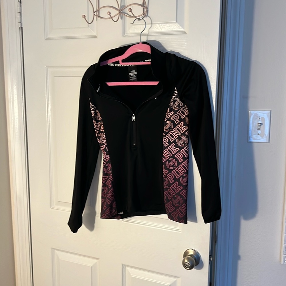 Great condition half zip pink sweatshirt!